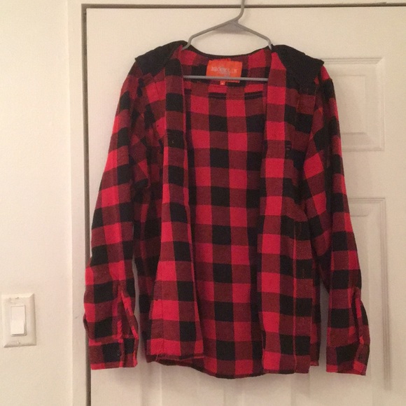 Button up - Picture 1 of 2